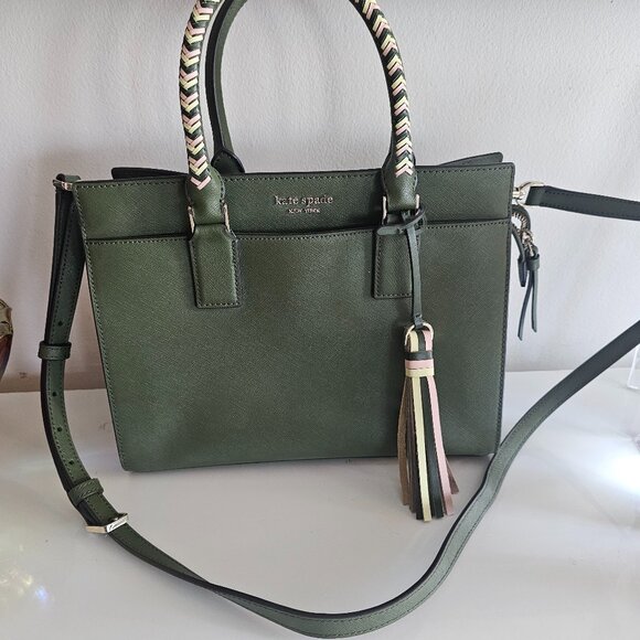 kate spade Handbags - Kate Spade leather shoulder bag